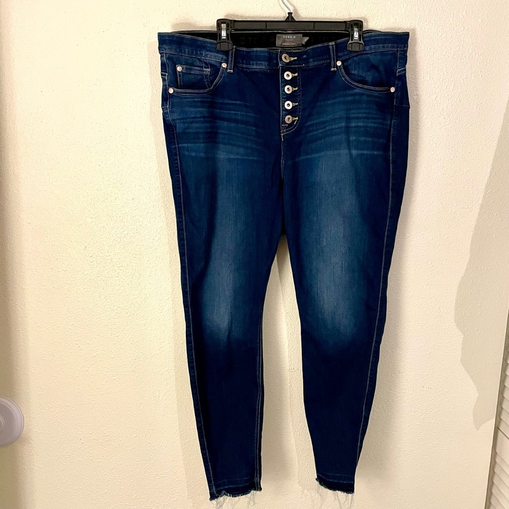Womens Plus Torrid Bombshell Skinny 22R